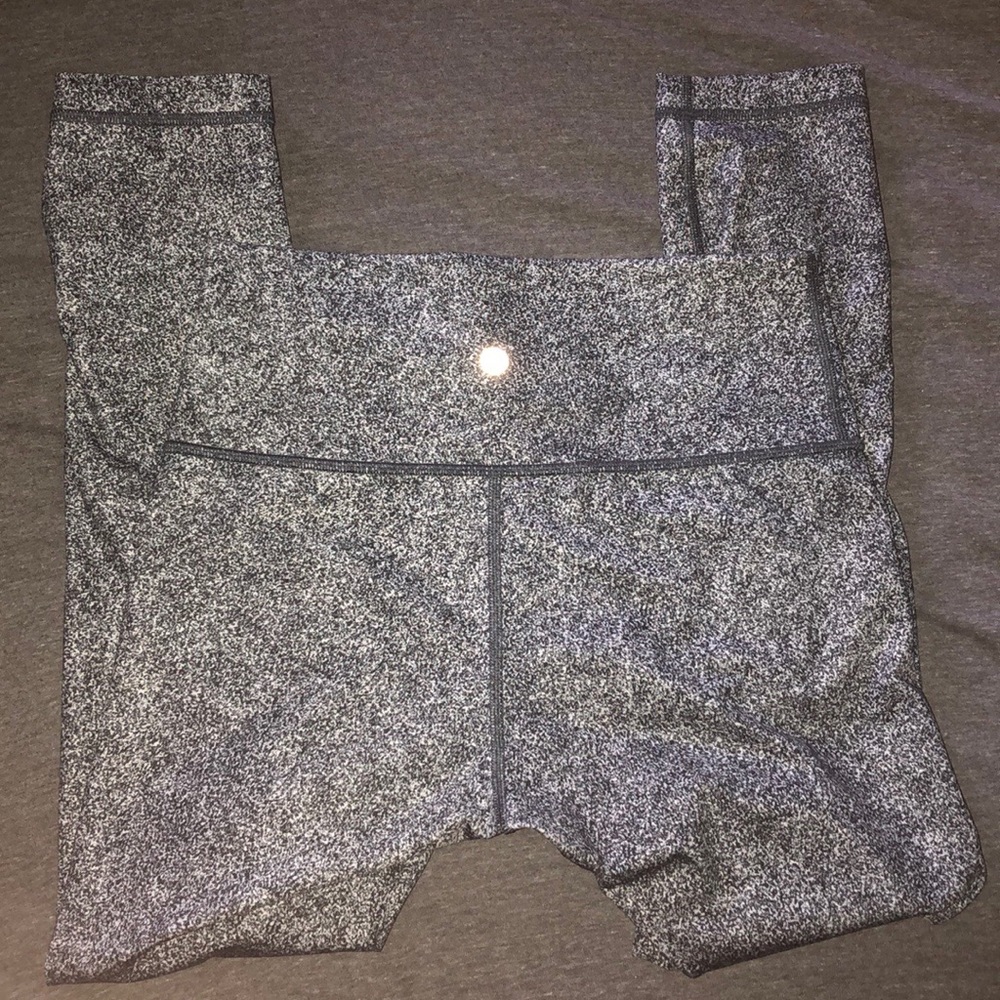 Lululemon Crop Leggings - Picture 2 of 2